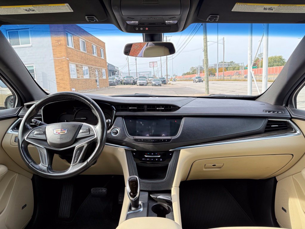 Used 2019 Cadillac XT5 AWD image 23