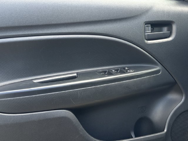 Used 2024 Mitsubishi Mirage ES FWD image 21