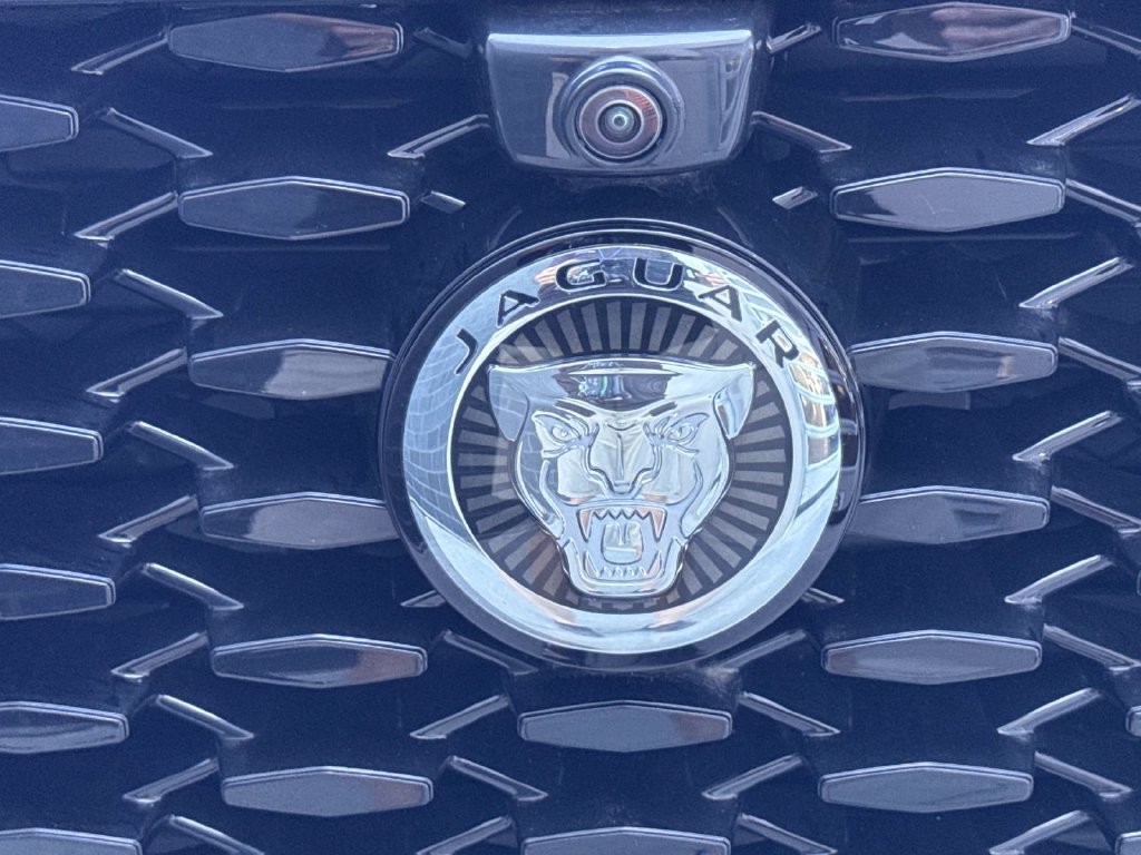 New 2026 Jaguar F-PACE R-Dynamic S AWD/4WD image 10