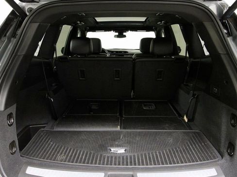 Used 2023 Cadillac XT6 Luxury w/ LPO, Floor Liner Package image 11