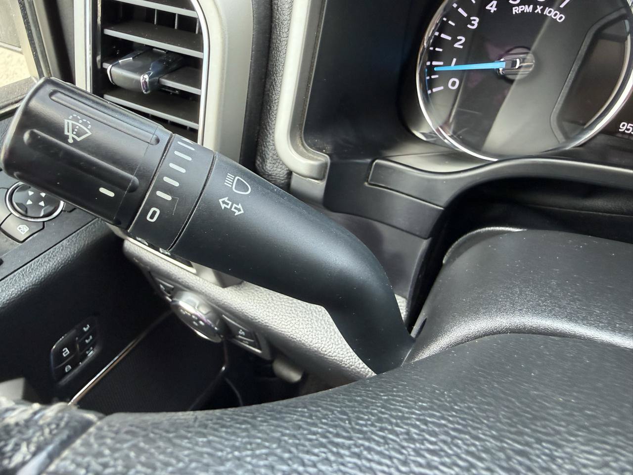 Used 2021 Ford F250 Lariat w/ Chrome Package AWD/4WD image 27