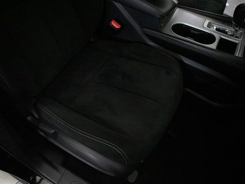 Used 2020 Nissan Murano S w/ Technology Package image 17