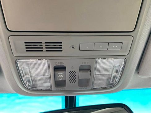Used 2010 Honda Accord EX-L image 16