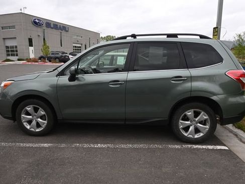 Used 2015 Subaru Forester 2.5i Limited w/ Popular Package #2 AWD/4WD image 2