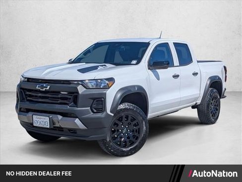 Used 2023 Chevrolet Colorado Trail Boss w/ Advanced Trailering Package AWD/4WD image 1