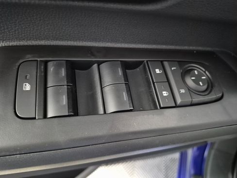 New 2025 Toyota Tacoma SR5 image 14