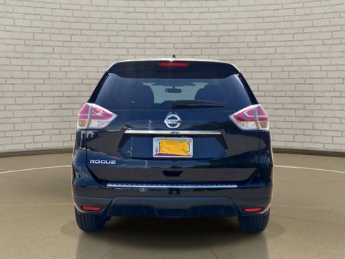 Used 2016 Nissan Rogue S FWD image 6