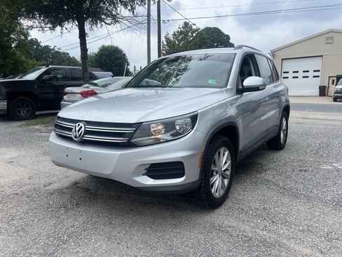 Used 2015 Volkswagen Tiguan SE AWD/4WD image 4
