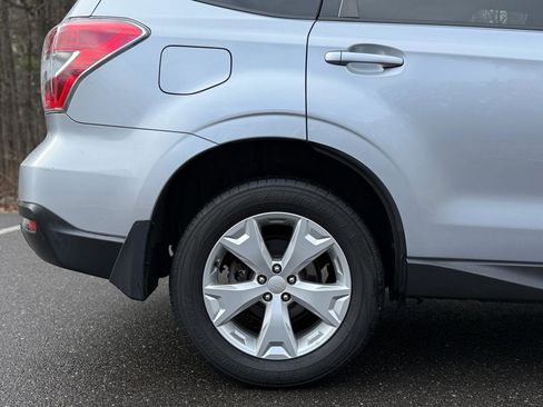 Used 2015 Subaru Forester 2.5i Premium w/ All-Weather Package image 10