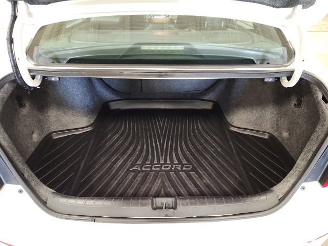 Used 2020 Honda Accord Sport image 25