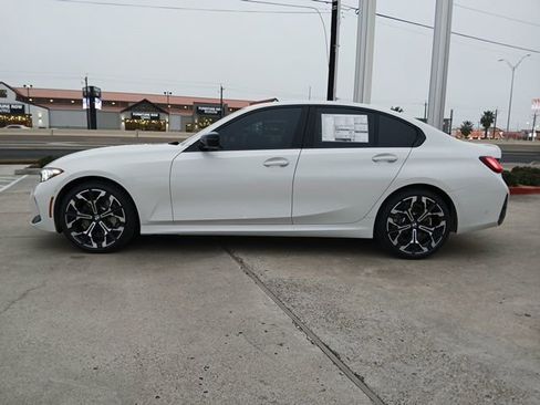 New 2025 BMW 330i 330i Retired Loaner w/ M Sport Package image 6