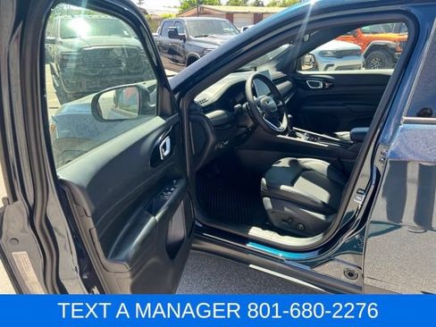 New 2026 Jeep Compass Latitude AWD/4WD image 10