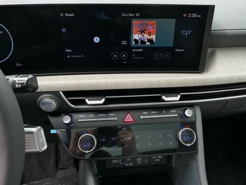 New 2025 Hyundai Sonata Limited image 19