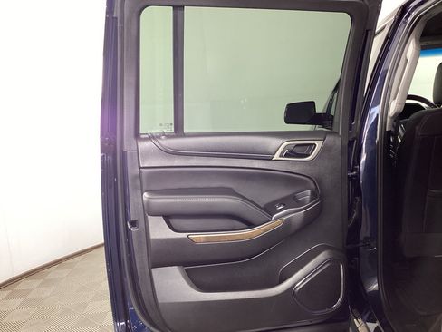 Used 2018 GMC Yukon XL Denali AWD/4WD image 16