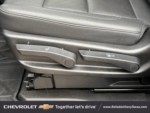 Used 2021 Chevrolet Tahoe LT w/ Luxury Package RWD image 32