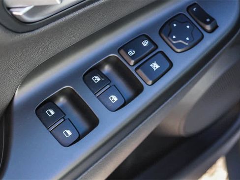 Certified 2022 Hyundai Kona Limited image 28