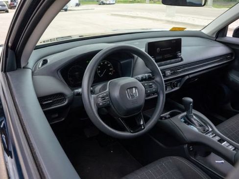 Used 2024 Honda HR-V LX image 13