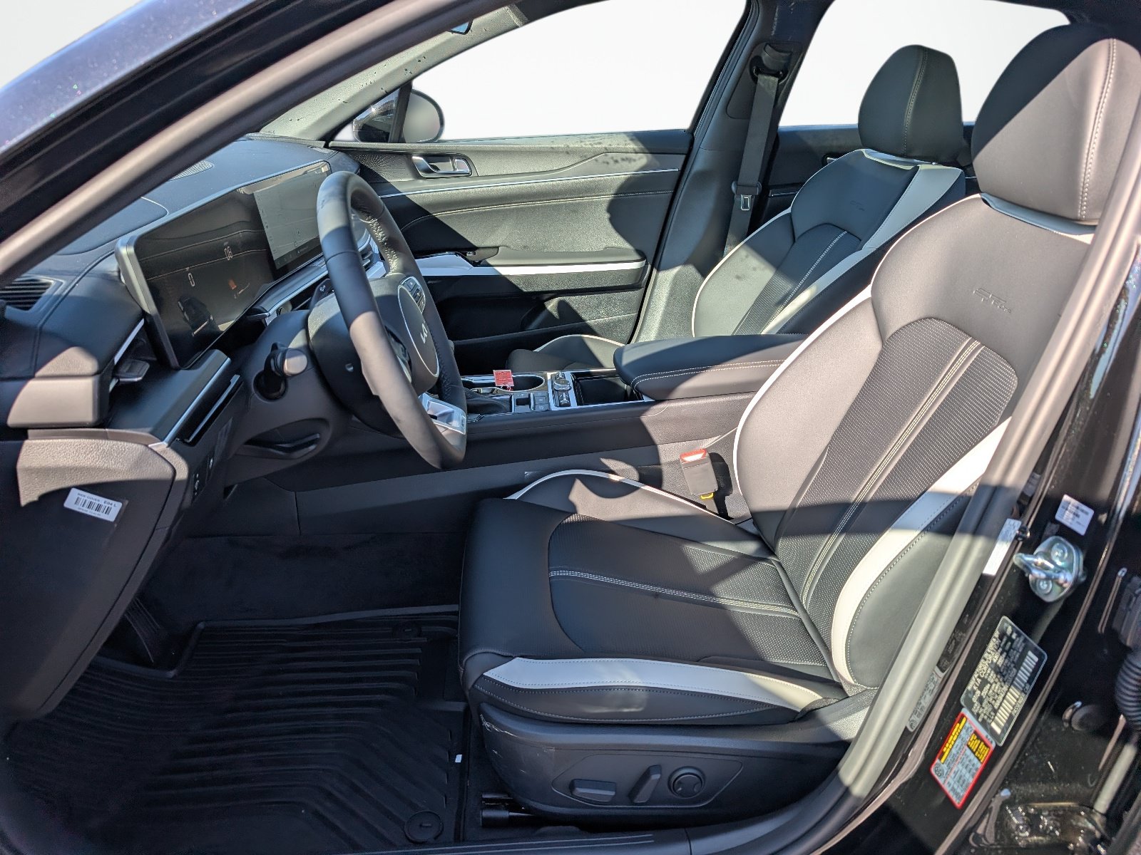 New 2027 Kia K5 GT-Line w/ GT-Line Premium Package FWD image 15