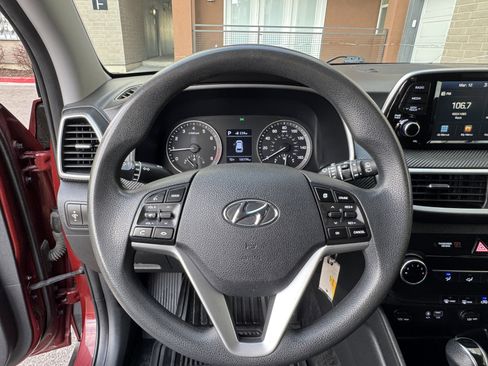 Used 2020 Hyundai Tucson SE image 21