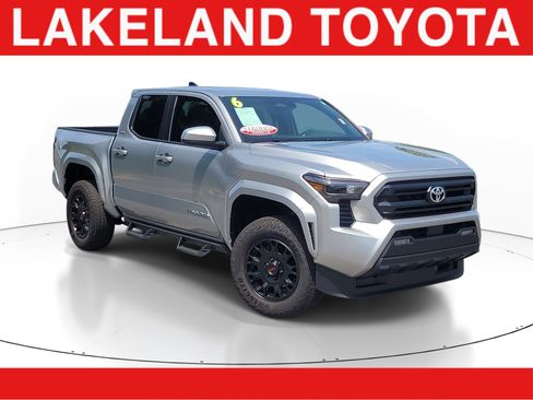 Used 2026 Toyota Tacoma SR5 AWD/4WD image 1