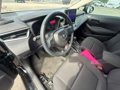 Used 2024 Toyota Corolla LE FWD image 23