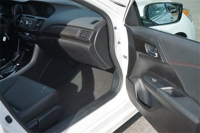 Used 2017 Honda Accord Sport Special Edition image 15