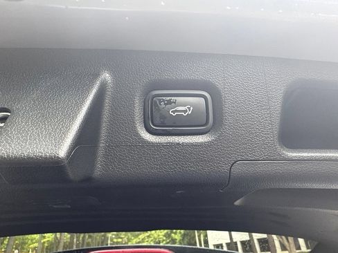 Used 2023 Hyundai Santa Fe SEL FWD image 7