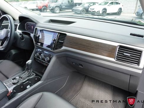 Used 2023 Volkswagen Atlas SE w/ Panoramic Sunroof Package AWD/4WD image 24