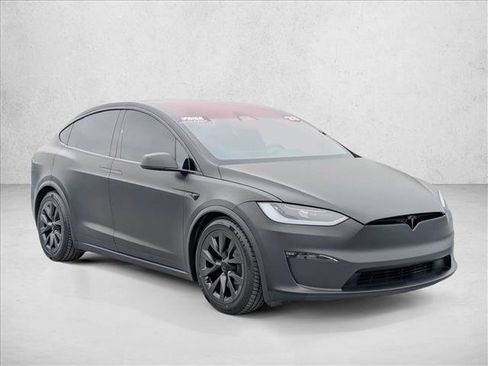 Used 2023 Tesla Model X AWD/4WD image 3