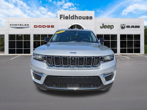Used 2024 Jeep Grand Cherokee Limited 4xe w/ Luxury Tech Group II AWD/4WD image 2