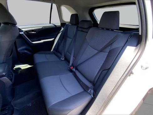 Used 2025 Toyota RAV4 XLE w/ Convenience Package FWD image 20
