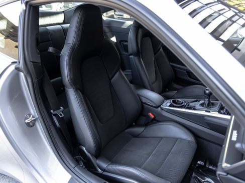 Used 2022 Porsche 911 Carrera S RWD image 50