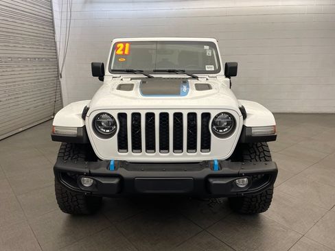 Used 2021 Jeep Wrangler Unlimited Rubicon 4xe w/ Steel Bumper Group AWD/4WD image 3