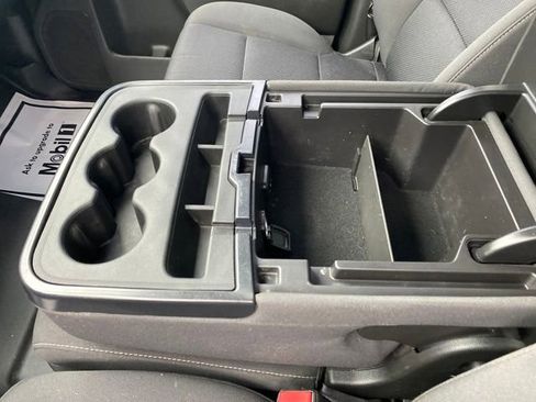 Used 2017 Chevrolet Silverado 1500 LT AWD/4WD image 12