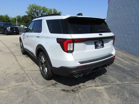 New 2026 Ford Explorer ST w/ Sun And Sound Package AWD/4WD image 8