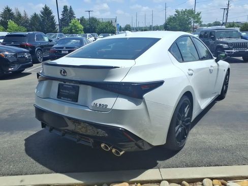 Used 2024 Lexus IS 500 RWD image 6