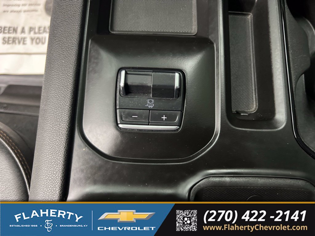 Used 2024 GMC Sierra 3500 AT4 w/ AT4 Premium Plus Package AWD/4WD image 32