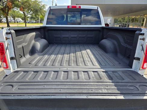 Used 2016 RAM 1500 Laramie w/ Convenience Group AWD/4WD image 30