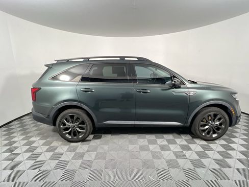 Certified 2023 Kia Sorento X-Line EX AWD/4WD image 2