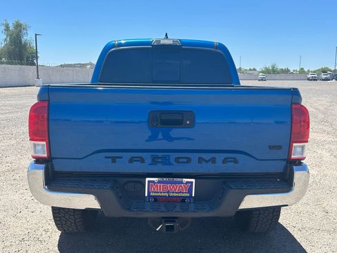 Used 2016 Toyota Tacoma SR5 w/ Towing Package RWD image 6