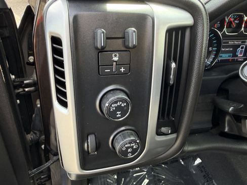 Used 2019 GMC Sierra 1500 SLE w/ SLE Value Package AWD/4WD image 20