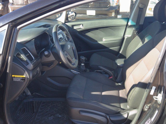 Used 2018 Kia Forte LX FWD image 14