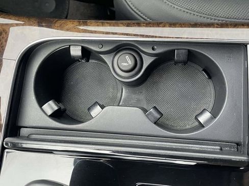 Used 2011 Audi A8 L 4.2 image 24