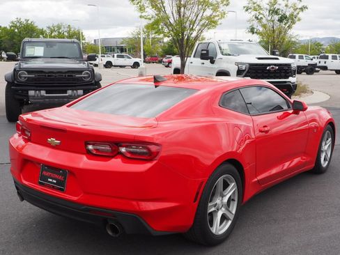 Used 2023 Chevrolet Camaro LT RWD image 5