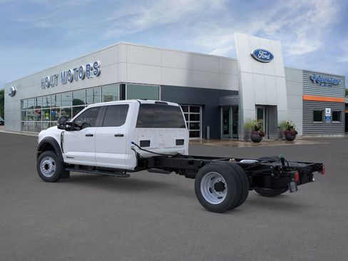 New 2026 Ford F550 4x4 Crew Cab Super Duty w/ XLT Value Package image 31