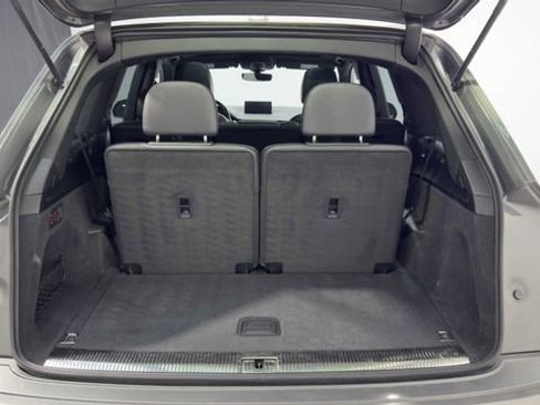 Used 2018 Audi Q7 3.0T Premium Plus w/ Premium Plus Package AWD/4WD image 36