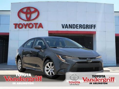 Certified 2024 Toyota Corolla LE FWD image 1