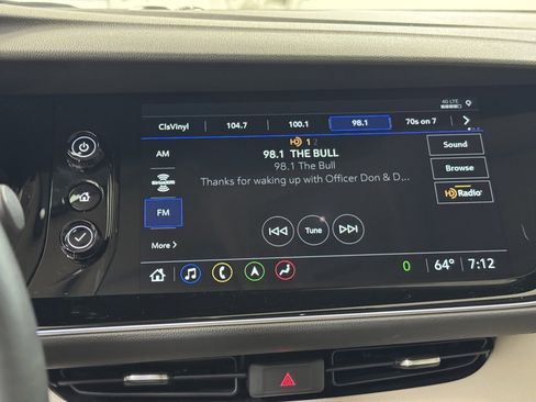 Used 2023 Buick Envision Avenir image 45