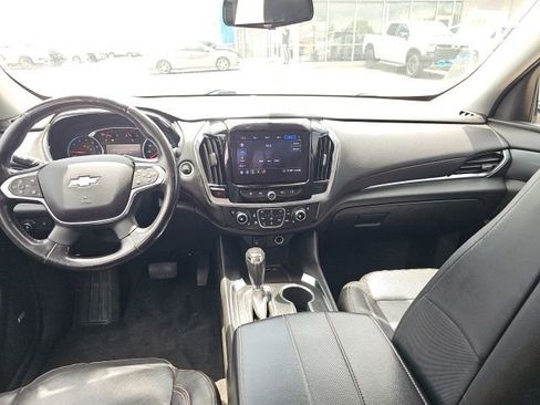 Used 2020 Chevrolet Traverse Premier w/ Redline Edition AWD/4WD image 12
