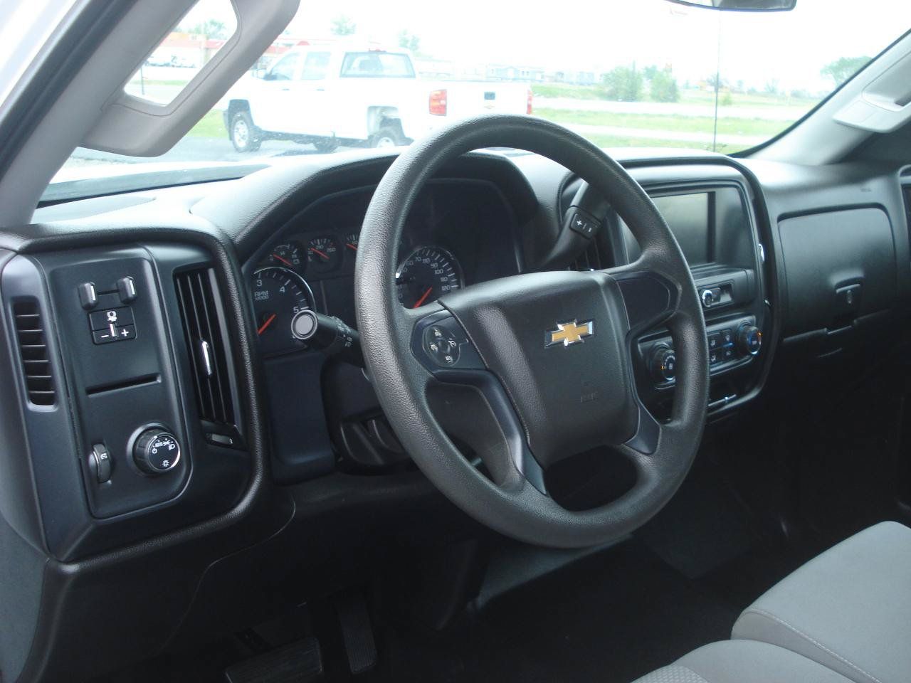 Used 2017 Chevrolet Silverado 3500 W/T RWD image 29